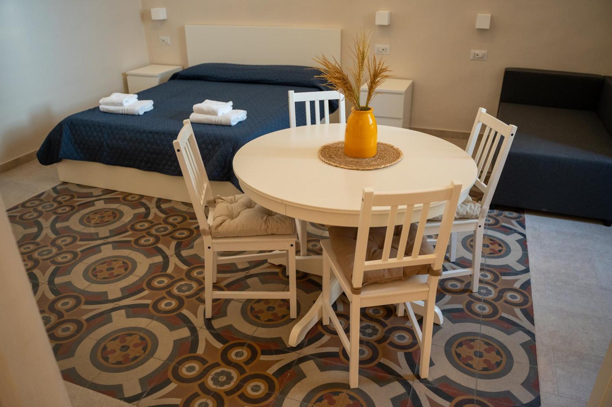 Principe Amedeo 93 Bed & Breakfast Bari Dış mekan fotoğraf